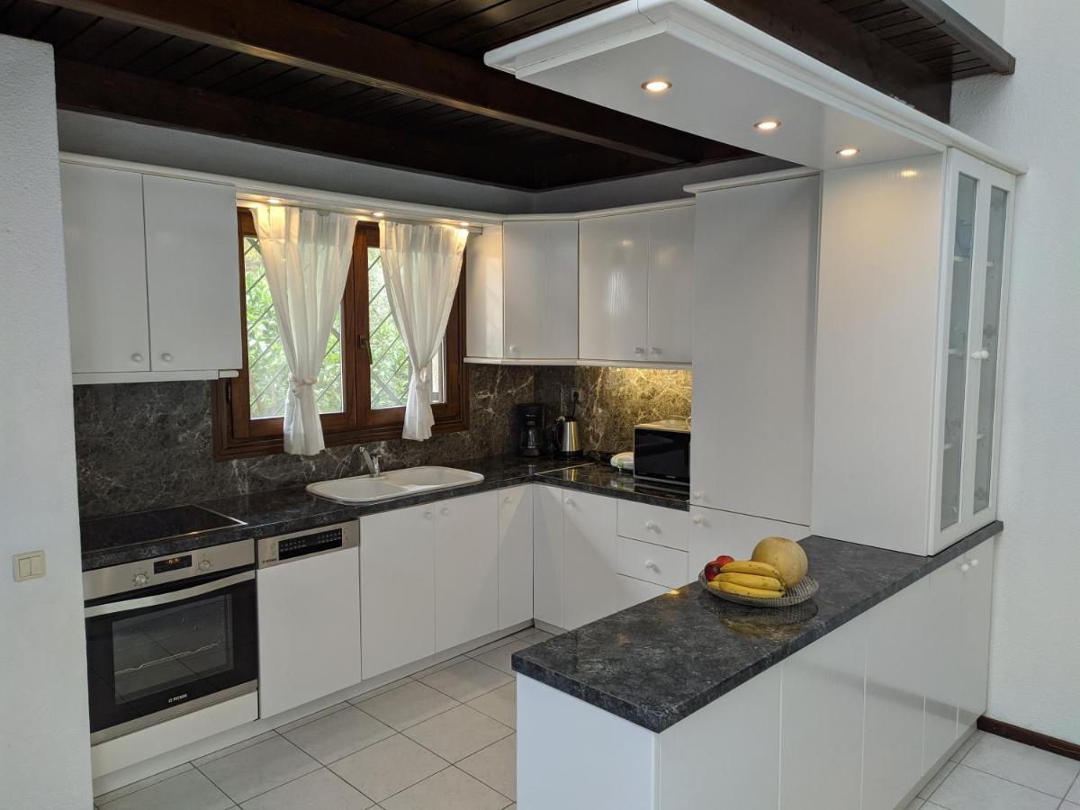 Sani Villa Maria Bagian luar foto