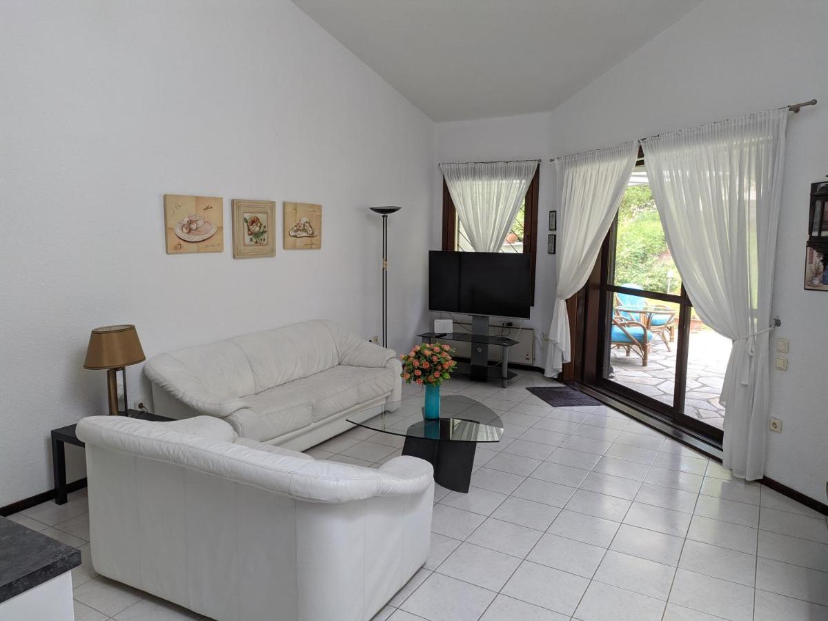 Sani Villa Maria Bagian luar foto